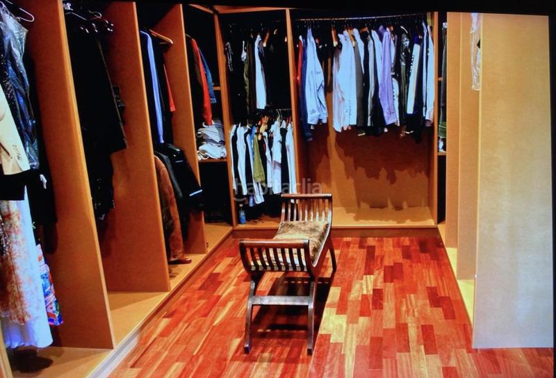 Foto f194b70f-43ef-4ef3-a200-3f1e7c24cccb. Chalet casa dalt standing de 450m2 en terreny 40.000m2 en Bescanó