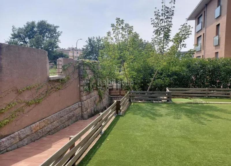 Foto 7139c258-11c4-4c88-a02d-19c4082963ba. Planta baja planta baixa amb jardí privat i garatge a Montilivi. en Girona