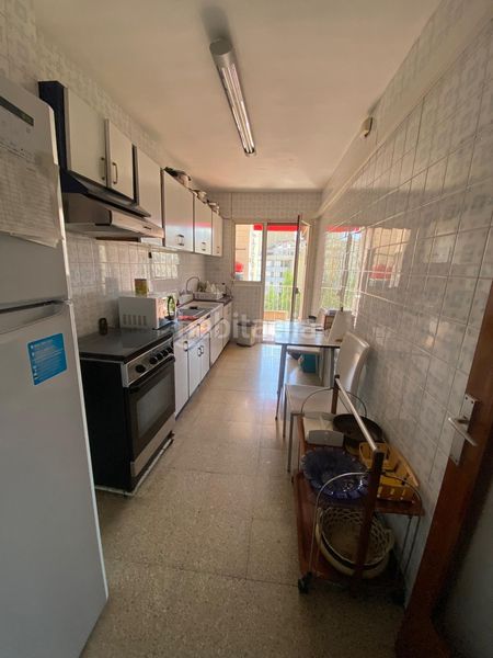 Foto 9ee368e9-e2bd-4075-a2f1-d20912fbe11b. Pis amb calefacció a Eixample Nord Girona