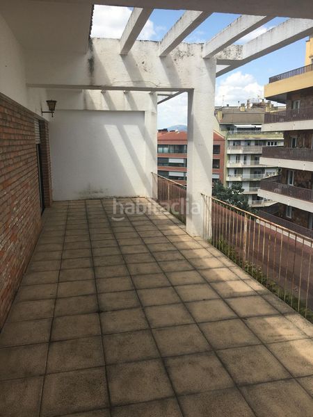 Foto 84016812-6124-4c5d-a4a7-49f49e6ce174. Àtic amb calefacció a Eixample Nord Girona