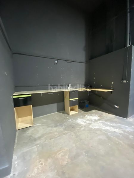 Foto 0b4704ef-95bd-4754-ba83-cad02428c52f. Local comercial a Eixample Sud-Migdia Girona