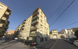Piso en Montilivi. Planta baixa de 72 m2 al costat del cap de montilivi