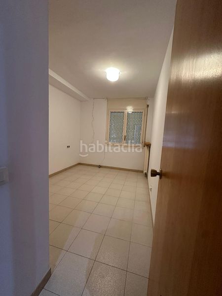 Foto 72143c9e-7d82-4e08-86c3-57a782d2e543. Lloguer pis amb calefacció a Eixample Nord Girona