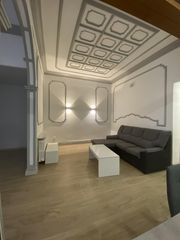 Miete Etagenwohnung in Carme - Vistalegre. Pis reformat de 154m2 al costat del parc de vistalegre