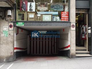 Autoparkplatz in Centro-Ariz-Uribarri