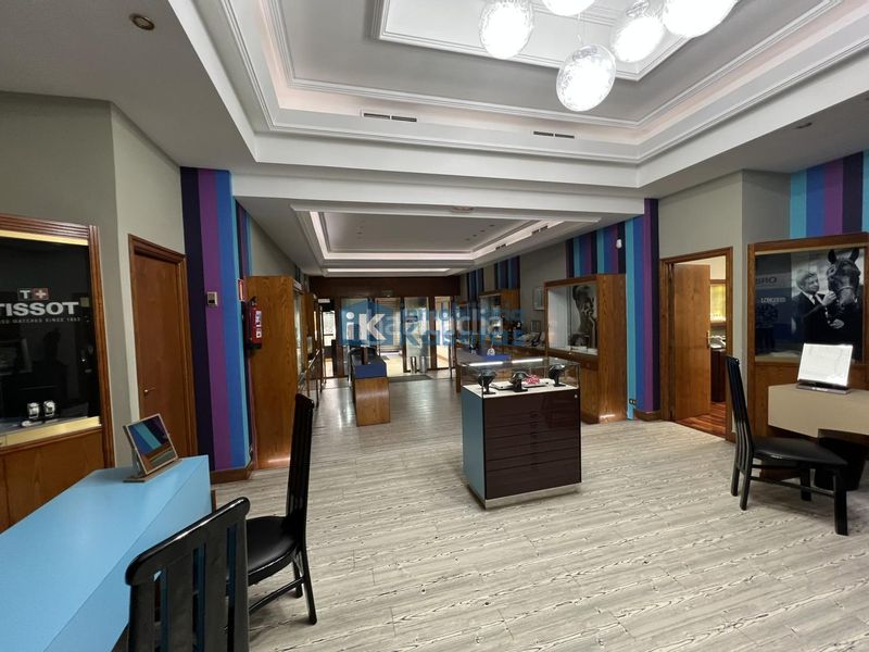 Foto 1a1e5f46-f24f-421d-9e11-a48f157748ec. Local comercial a Centro-Ariz-Uribarri Basauri