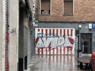 Parking coche en Centro-Ariz-Uribarri