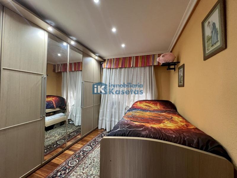 Foto 01c3125d-37c8-4aa6-93c5-bb17981567b3. Appartement avec chauffage dans Centro-Ariz-Uribarri Basauri