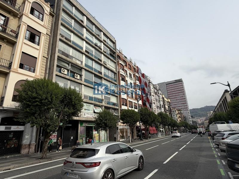 Foto 6fc1aab2-2a1a-4148-9e32-40900224c8d1. Location bureau dans Zabalburu Bilbao