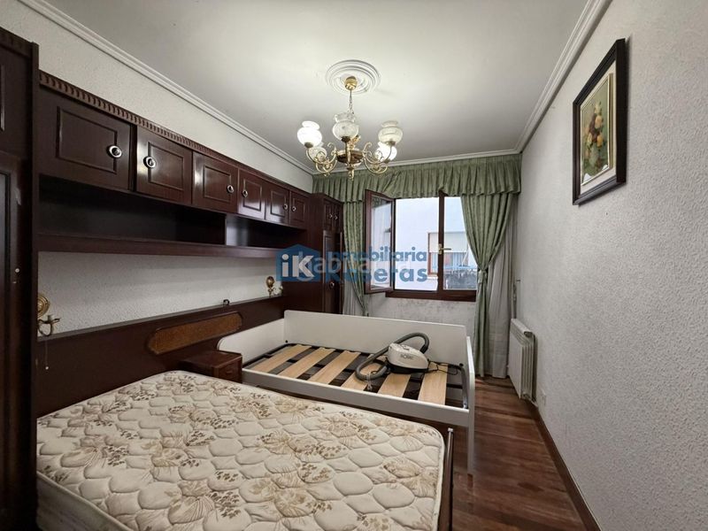 Foto b385006d-b6a4-48d7-abc4-3bec42777a70. Piso en Kalero-Basozelai Basauri