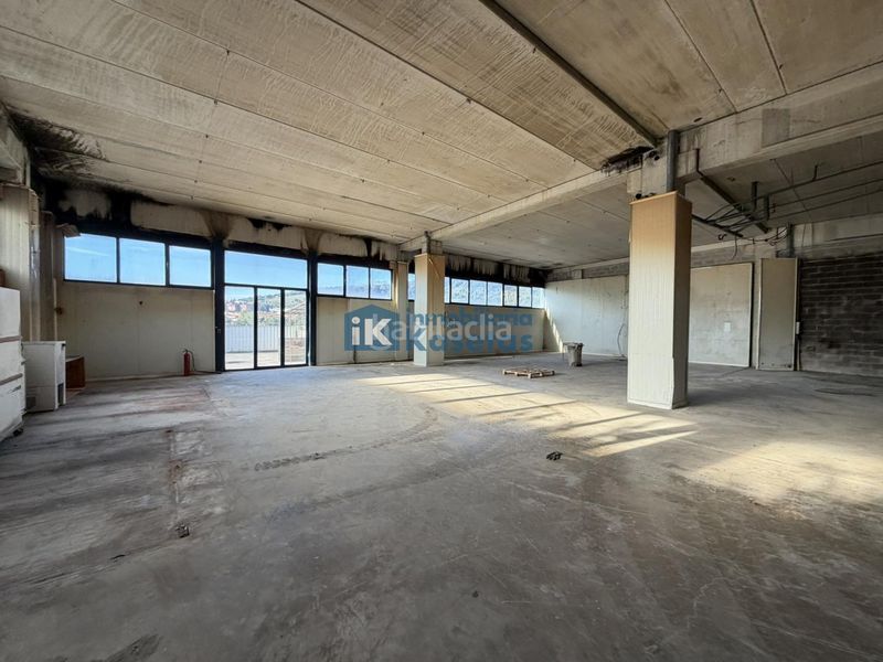 Foto 8765ba73-d575-412c-ac9a-62c988f56cf0. Nave industrial en Urbi Basauri