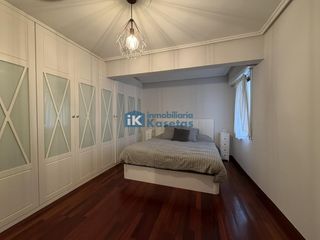 Etagenwohnung in Centro-Ariz-Uribarri