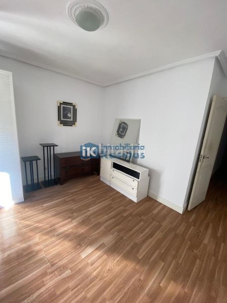 Foto 0ef1b292-31fc-498d-96bc-ae7de545e57a. Piso en Kalero-Basozelai Basauri