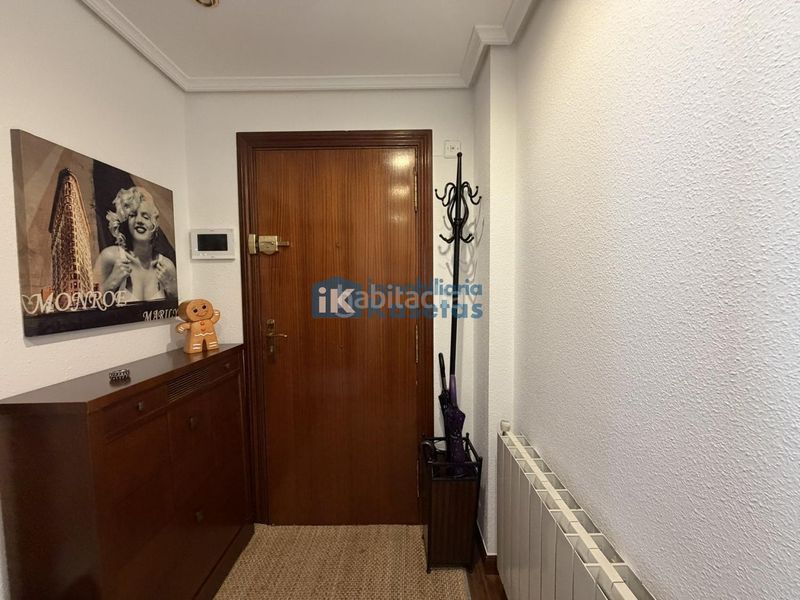 Foto f1c1ba57-938d-4f32-9187-c28460e1935b. Pis amb calefacció a Centro-Ariz-Uribarri Basauri