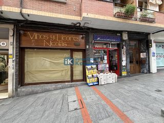 Local commercial à Centro-Ariz-Uribarri