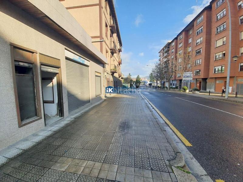 Foto 93260a5a-7117-4ade-a3e4-5836417ee295. Bâtiment à usage industriel dans San Miguel Basauri