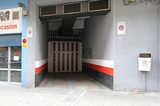 Aparcament cotxe a Centro-Ariz-Uribarri