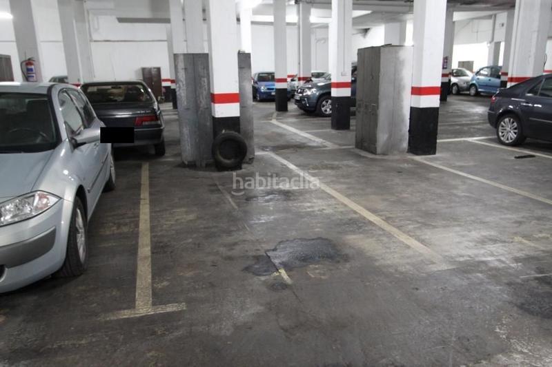 Foto 23a1661e-3e91-4b0c-b13e-d7a0b6de3076. Autoparkplatz in Centro-Ariz-Uribarri Basauri