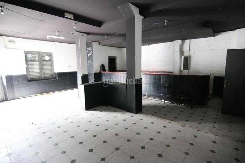 Foto 961893af-e245-405b-a0e3-95eb9bf957ec. Location local commercial dans Urbi Basauri