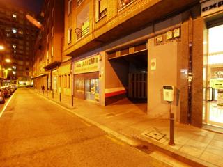 Autoparkplatz in Centro-Ariz-Uribarri