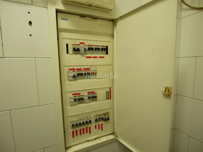 Foto bb401ae2-3071-4ec0-a319-365539ba2b10. Local comercial a Centro-Ariz-Uribarri Basauri