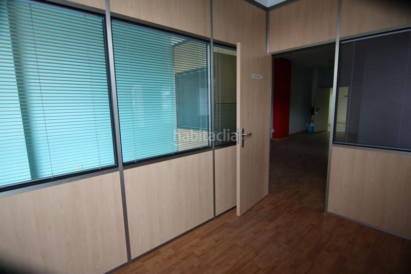 Foto 61dcd995-9d4b-427e-98c2-28fc879c2de6. Büro in Pozokoetxe Basauri