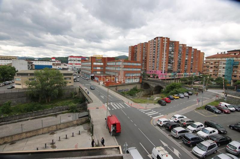 Foto ea8e689b-a16c-461a-adac-e6c9afa7ad61. Büro in Pozokoetxe Basauri