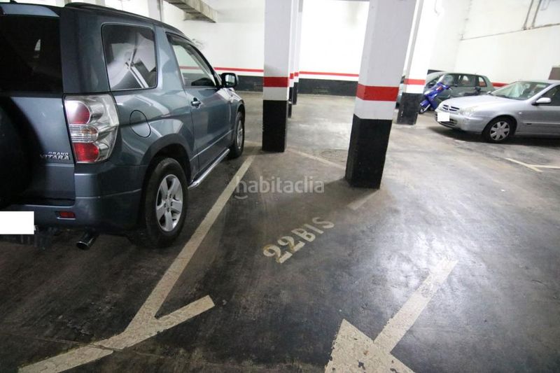 Foto 21bb20df-bd7f-4eb1-8523-f1331a9484cc. Autoparkplatz in Centro-Ariz-Uribarri Basauri