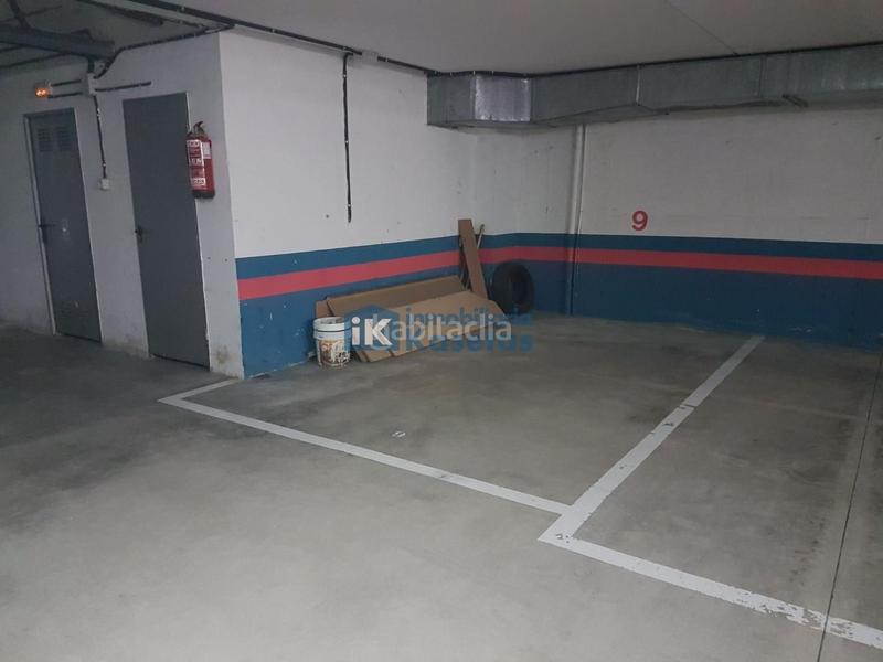 Foto 08c75fa3-d019-46e2-92f3-0765ad48221f. Affitto posto auto in Urbi Basauri