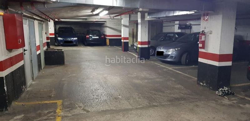 Foto 1348e836-1abb-4030-955f-689817ec0077. Autoparkplatz in Urbi Basauri