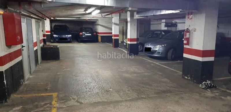 Foto 1348e836-1abb-4030-955f-689817ec0077. Parking voiture dans Urbi Basauri