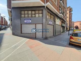 Local commercial à Centro-Ariz-Uribarri
