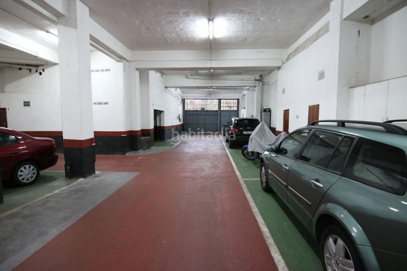 Foto 88c1aad0-c2f5-44e6-87b0-3121174bd88c. Autoparkplatz in Centro-Ariz-Uribarri Basauri