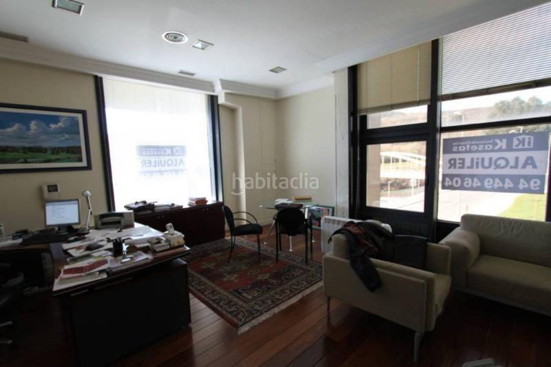 Foto 00ac3fd9-f3f4-4429-accd-6fb76b8fc3d0. Local comercial en Urbi Basauri