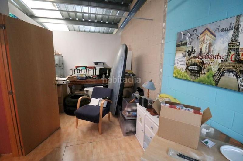 Foto 57555524-2e6a-4251-bbe2-2ac4f0bc2572. Capannone industriale in Urbi Basauri