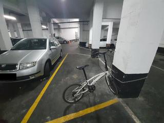 Location Parking voiture à Centro-Ariz-Uribarri