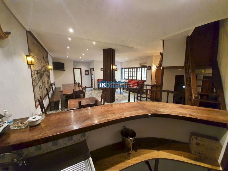 Foto b8e0782e-f455-44d0-a78d-fc6a6bdbbc6f. Local comercial a Centro-Ariz-Uribarri Basauri