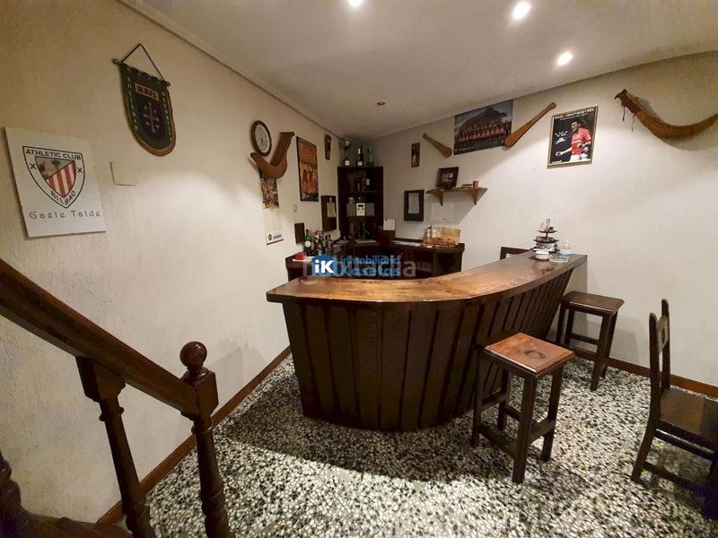 Foto d78a6260-ea53-46bc-99c0-2d262320275c. Local comercial a Centro-Ariz-Uribarri Basauri