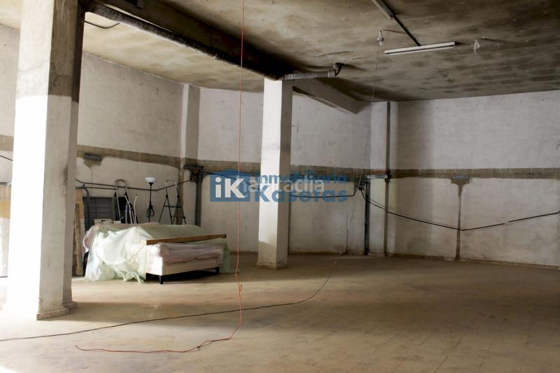 Foto 3b2ea678-bca9-4eb7-87d7-4bbfe4468bac. Alquiler local comercial en Etxebarri, Anteiglesia de San Esteban