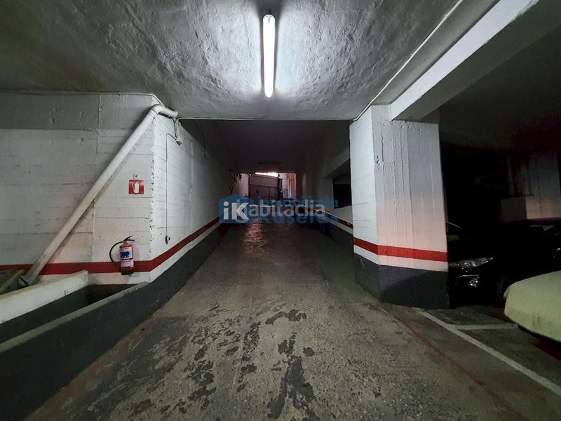 Foto ab37568f-a79d-4a1d-9fce-4ebdfe7f3b42. Posto auto in Urbi Basauri