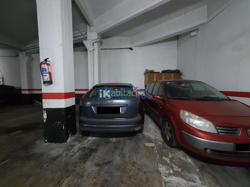 Foto 89977108-06e4-453b-b8c3-fe38f2cfc7ee. Parking coche en Centro-Ariz-Uribarri Basauri