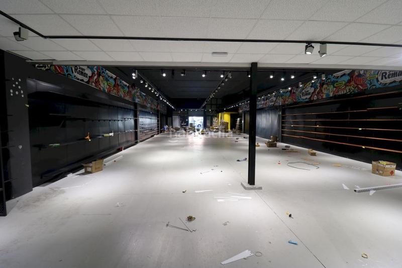 Foto 48fe7786-960e-45da-8cf8-21f1ae3ea534. Alquiler local comercial en Urbi Basauri