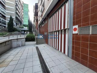 Aparcament cotxe a Centro-Ariz-Uribarri