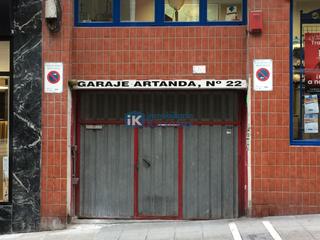 Car parking in Centro-Ariz-Uribarri