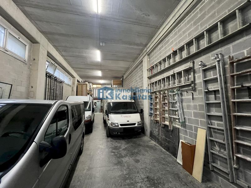 Foto f9b379a6-0121-4cf1-b47f-a1eb9c0b2d03. Nave industrial en San Miguel Basauri