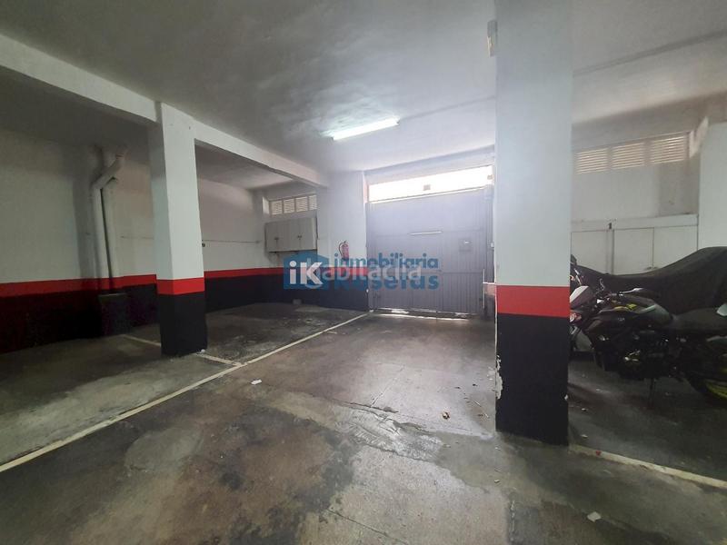 Foto 4a1d1ca6-ded1-4372-9423-8e2155efdceb. Posto auto in Centro-Ariz-Uribarri Basauri