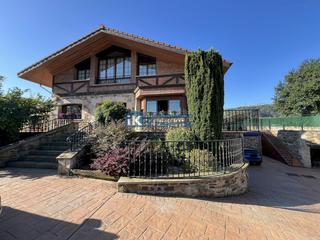 Chalet in San Miguel