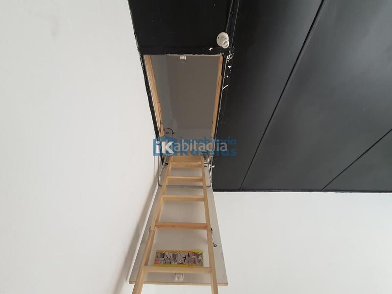 Foto 21b97c3e-c7ff-42af-b792-162caa23a2df. Alquiler local comercial en Centro-Ariz-Uribarri Basauri