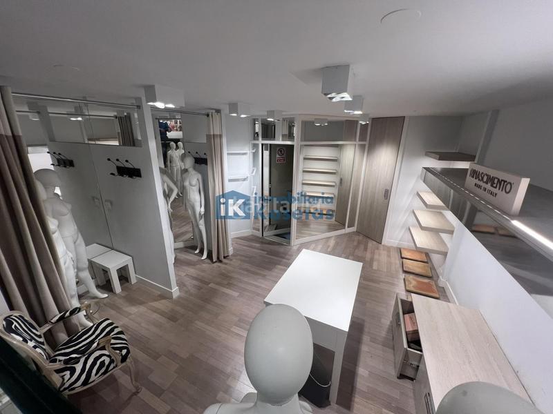 Foto 137bd0af-c5a6-4dcc-935a-23b7aebace87. Alquiler local comercial en Centro-Ariz-Uribarri Basauri