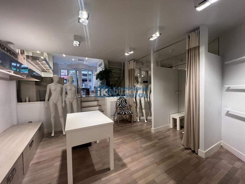 Foto 5f86490a-65e3-4128-9f3c-d38837b3bf21. Alquiler local comercial en Centro-Ariz-Uribarri Basauri